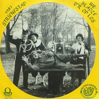 Steenbergse Muzikanten - We Blaoze D'r Op Los