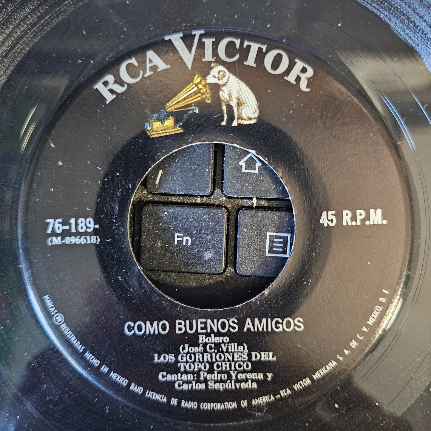 Pedro Yerena Y Los Gorriones Del Topo Chico - Ponzoña Vinyl Singles Vinyl Very Good (VG) <br> Hoes Generic