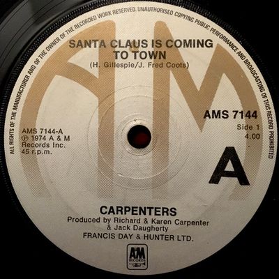 Carpenters - Santa Claus Is Coming To Town Vinyl Singles Vinyl (VG) <br> Hoes Generic