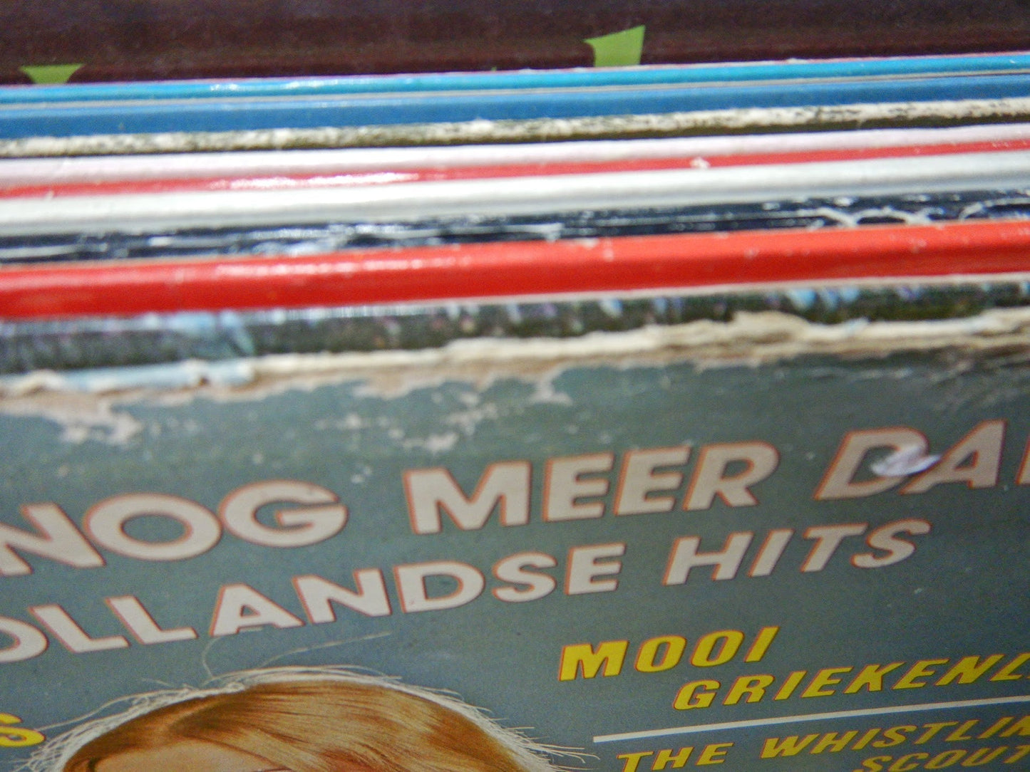 Various - Leo En Nog Meer Daverende Hollandse Hits (LP) (B-Keus) Vinyl LP Vinyl Very Good (VG) <br> Hoes Good Plus (G+)