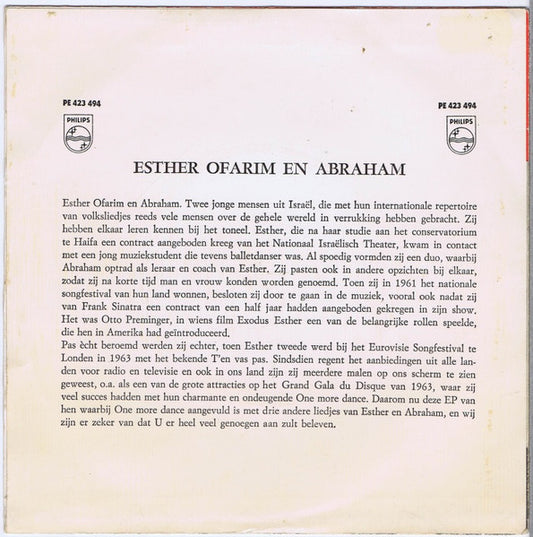 Esther & Abi Ofarim - One More Dance 43552 Vinyl Singles Vinyl Zeer Goed / Hoesje Goed "VINYLSINGLES.NL"