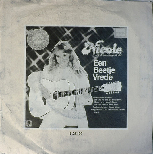 Nicole - Papillon