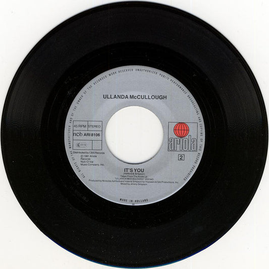 Ullanda McCullough - Rock Me