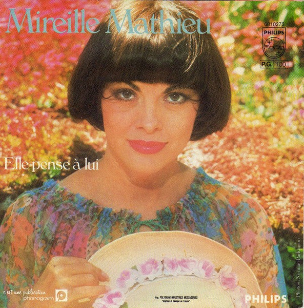 Mireille Mathieu - Une Femme Amoureuse Vinyl Singles Vinyl Very Good (VG) <br> Hoes Good Plus (G+)