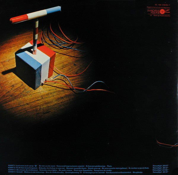 Neerlands Hoop In Bange Dagen - Interieur (LP) Vinyl LP Dubbel Vinyl Very Good (VG) <br> Hoes Good Plus (G+)