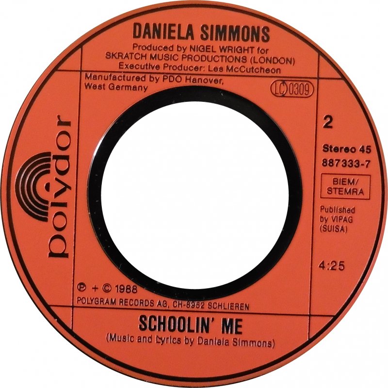 Daniela Simmons - Shout Back Vinyl Singles Vinyl Very Good (VG) <br> Hoes Good Plus (G+)