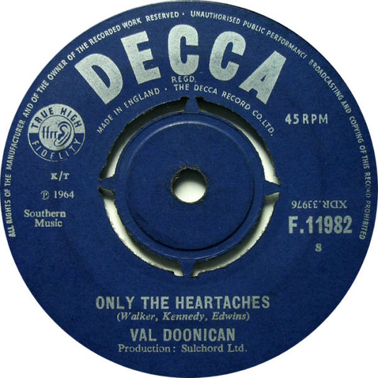 Val Doonican - Walk Tall Vinyl Singles Vinyl Zeer Goed / Hoesje Generic "VINYLSINGLES.NL"