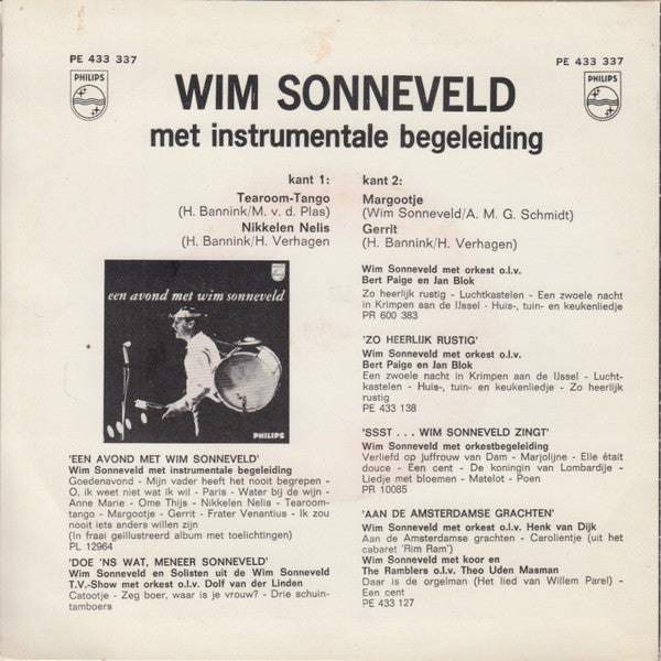 Wim Sonneveld - Uit: Een Avond Met Wim Sonneveld Vinyl Singles EP Vinyl Very Good (VG) <br> Hoes Good Plus (G+)