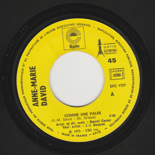 Anne Marie David - Comme Une Valse Vinyl Singles Vinyl Zeer Goed / Hoesje Goed "VINYLSINGLES.NL"