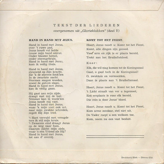 Zingende Zusjes - Hand In Hand Met Jezus 29768 Vinyl Singles Vinyl Zeer Goed / Hoesje Goed "VINYLSINGLES.NL"