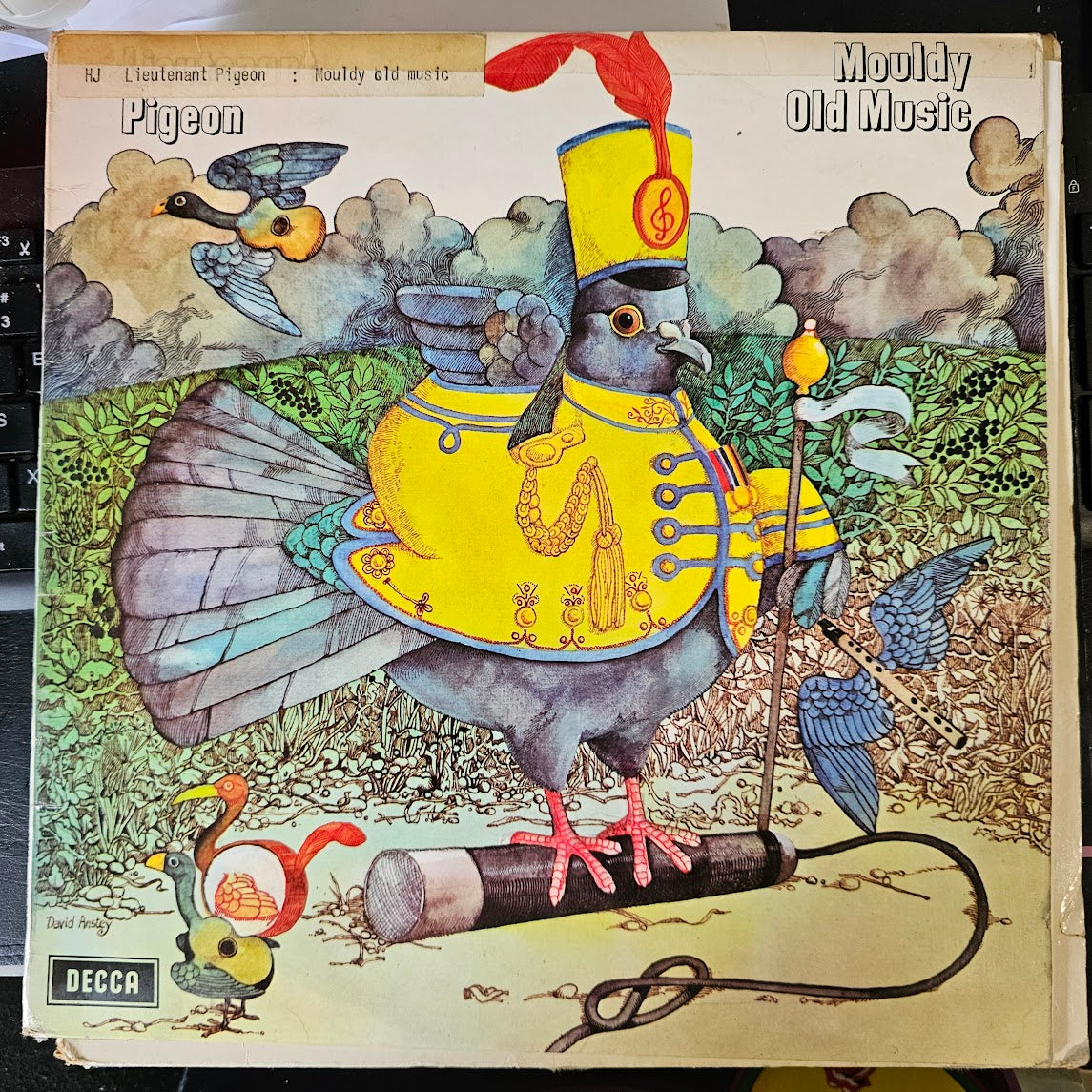 Lieutenant Pigeon - Mouldy Old Music (LP) (B-Keus) Vinyl LP Vinyl Goed / Hoes Zie Foto