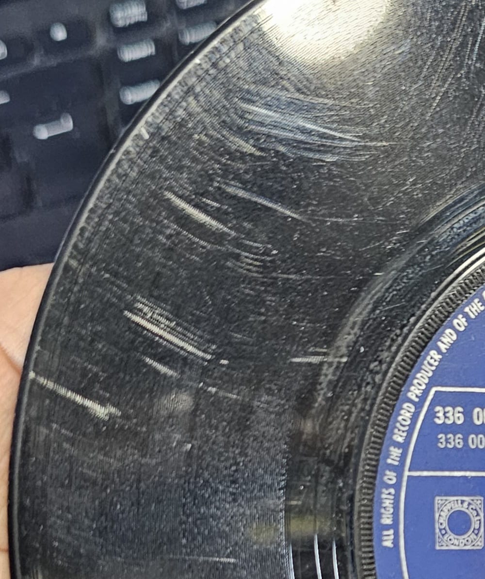 Tykes - Let's Dance Vinyl Singles Vinyl Redelijk / Hoes Slecht