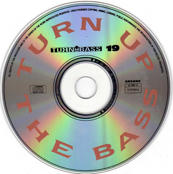 Various - Turn Up The Bass ** (CD) Compact Disc Goede Staat