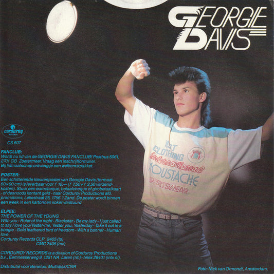 Georgie Davis - Break Her Stride