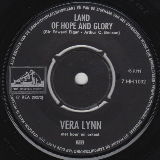 Vera Lynn  - Land Of Hope And Glory 02418 18327 16577 Vinyl Singles VINYLSINGLES.NL