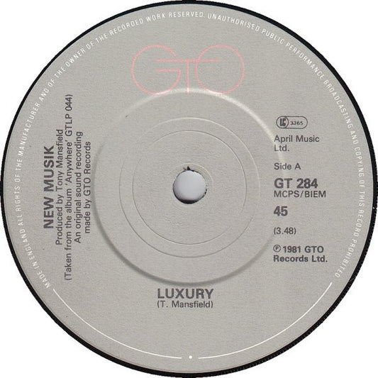New Musik - Luxury Vinyl Singles Vinyl Goed / Hoes Generic