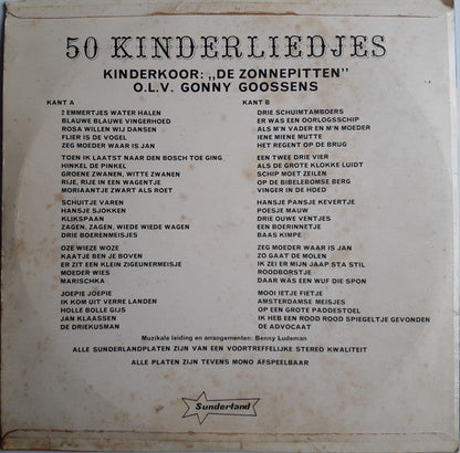 Kinderkoor De Zonnepitten - 50 Kinderliedjes (LP) 51293 Vinyl LP Vinyl Very Good (VG) <br> Hoes Good Plus (G+)