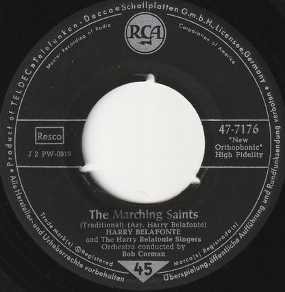 Harry Belafonte - The Marching Saints Vinyl Singles Vinyl Goed / Hoes Generic