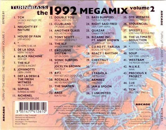 Various - Turn Up The Bass - The Megamix Volume * (CD) Compact Disc Goede Staat "VINYLSINGLES.NL"