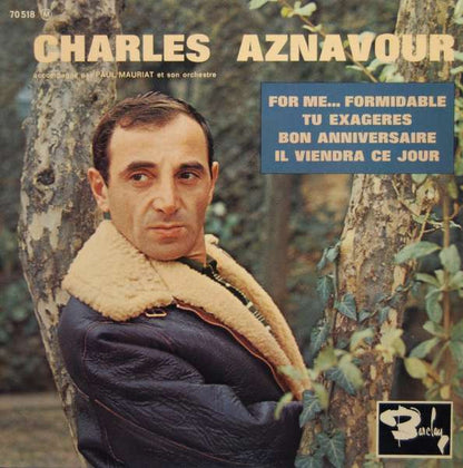 Charles Aznavour - For Me... Formidable Vinyl Singles EP Vinyl Zeer Goed / Hoesje Goed "VINYLSINGLES.NL"