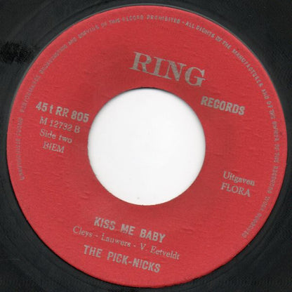 Picknicks - I Am Alone Vinyl Singles Vinyl Very Good (VG) <br> Hoes Generic