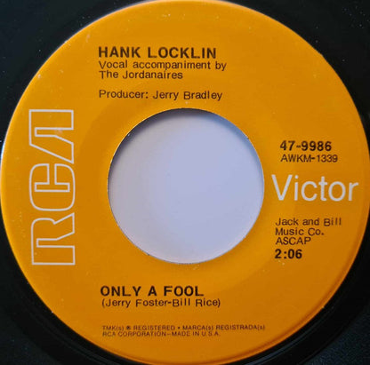 Hank Locklin - Only A Fool Vinyl Singles Vinyl Zeer Goed / Hoesje Generic "VINYLSINGLES.NL"