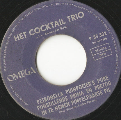 Cocktail Trio - Petronella Puinpoeier's Pure Pijnstillende Prima En Prettig In Te Nemen Pimpelpaarse Pil
