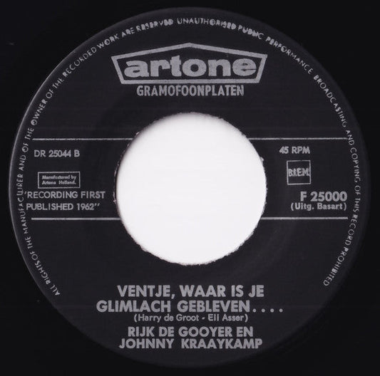 Johnny Kraaykamp - Hello Ev'rybody Here We Are