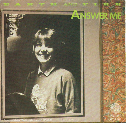 Earth And Fire - Weekend Vinyl Singles Vinyl Very Good (VG) <br> Hoes Good Plus (G+)