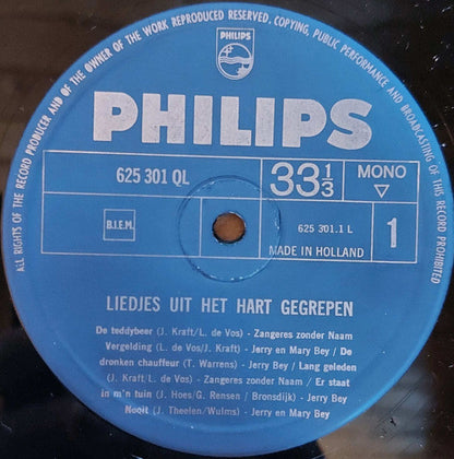 Zangeres Zonder Naam en Jerry En Mary Bey - Liedjes Uit Het Hart Gegrepen (LP) 42200 Vinyl LP VINYLSINGELS.NL