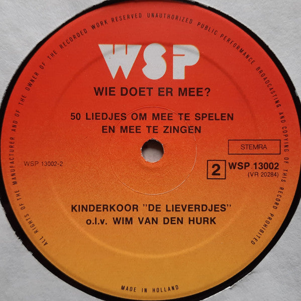 Kinderkoor De Lieverdjes ‎- Wie Doet Er Mee (LP) 50106 Vinyl LP VINYLSINGELS.NL