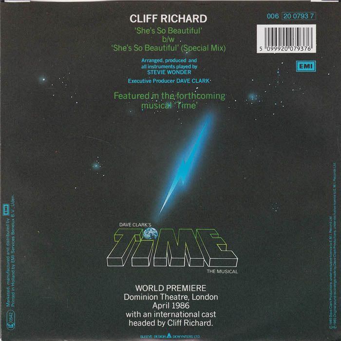 Cliff Richard - She's So Beautiful
