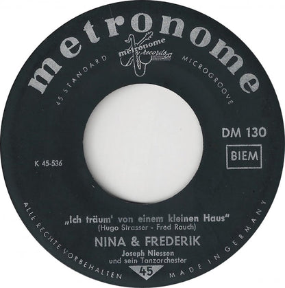 Nina & Frederik - Listen To The Ocean Vinyl Singles Vinyl Zeer Goed / Hoesje Generic "VINYLSINGLES.NL"