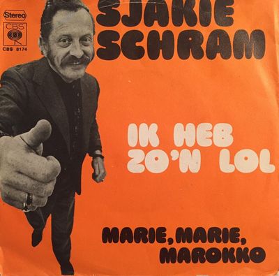 Sjakie Schram - Ik Heb Zo'n Lol Vinyl Singles Vinyl Zeer Goed / Hoesje Goed "VINYLSINGLES.NL"