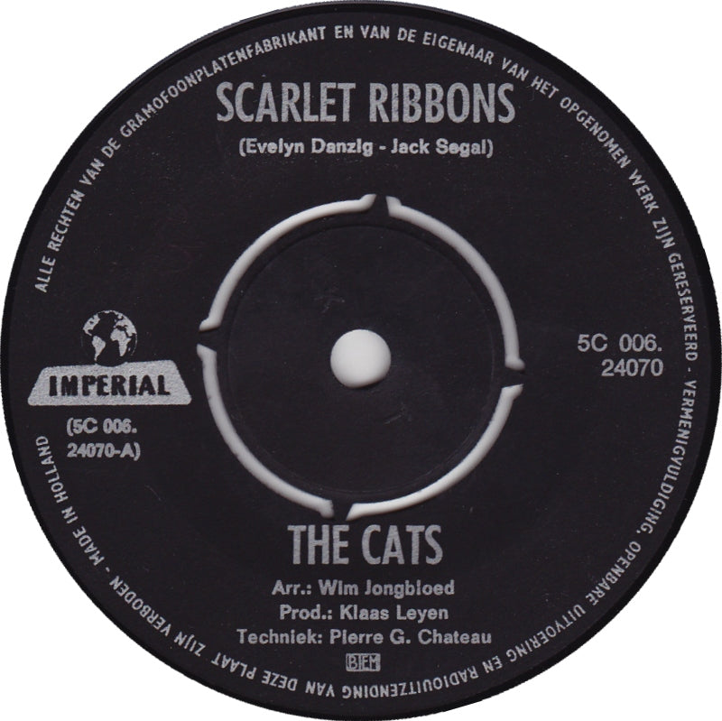 Cats - Scarlet Ribbons
