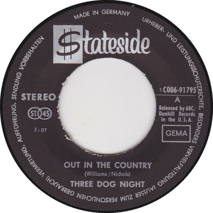 Three Dog Night - Out In The Country