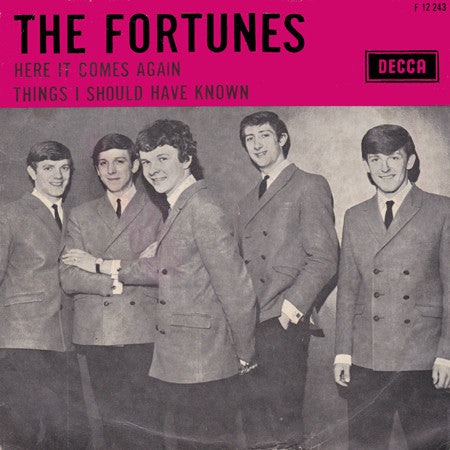 Fortunes - Here It Comes Again 02038 34174 Vinyl Singles VINYLSINGLES.NL