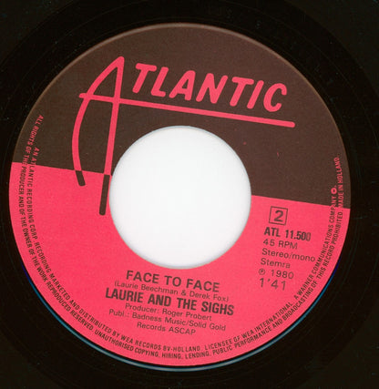 Laurie And The Sighs - Never Go Back 29698 Vinyl Singles Goede Staat