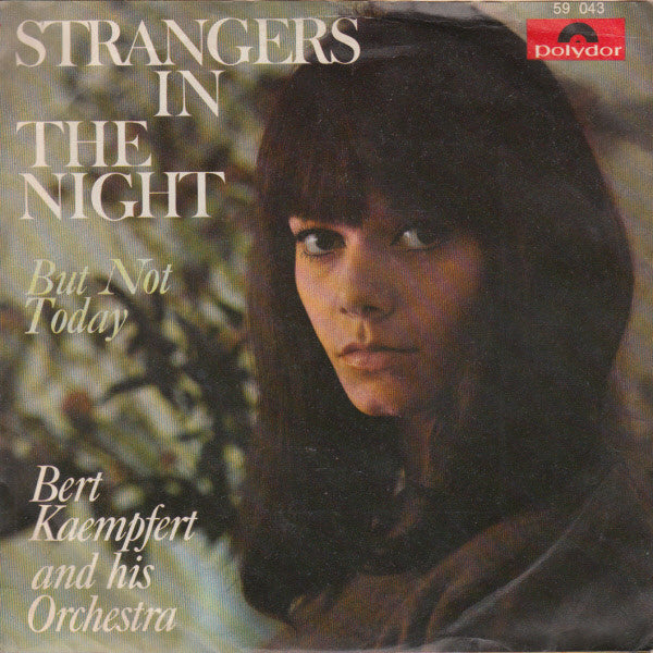 Bert Kaempfert - Strangers In The Night 27318 Vinyl Singles Goede Staat