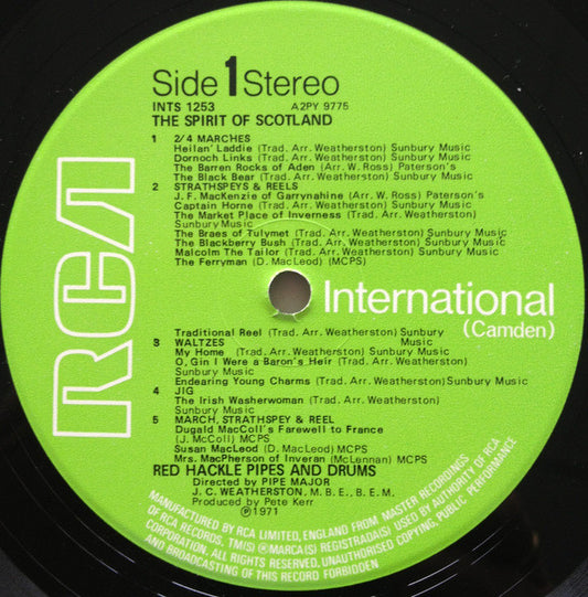 Red Hackle Pipes And Drums ‎– The Spirit Of Scotland (LP) Vinyl LP Vinyl Zeer Goed / Hoesje Goed "VINYLSINGLES.NL"