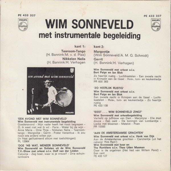 Wim Sonneveld - Uit: Een Avond Met Wim Sonneveld  (EP) Vinyl Singles EP VINYLSINGLES.NL