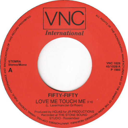 Fifty Fifty - Love Me Toch Me