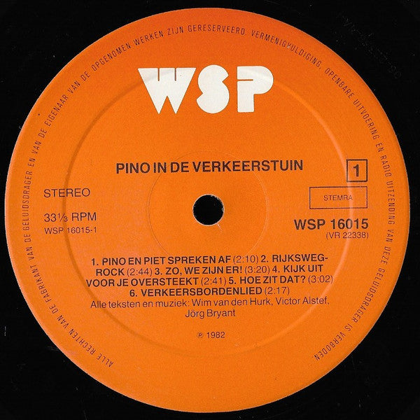 Sesamstraat - Pino In De Verkeerstuin (LP) 48496 Vinyl LP VINYLSINGLES.NL