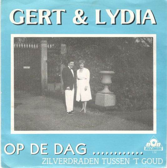 Gert Siebum & Lydia Beck - Op De Dag 31106 Vinyl Singles VINYLSINGLES.NL