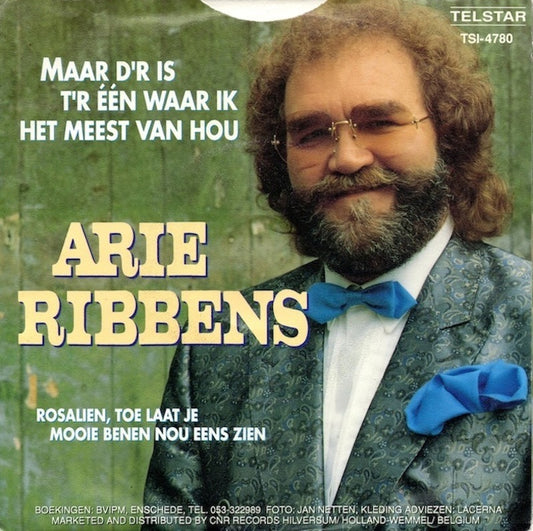 Arie Ribbens - Maar D'r Is T'r Een Waar Ik Het Meest Van Hou 27926 Vinyl Singles Vinyl Zeer Goed / Hoesje Goed "VINYLSINGLES.NL"