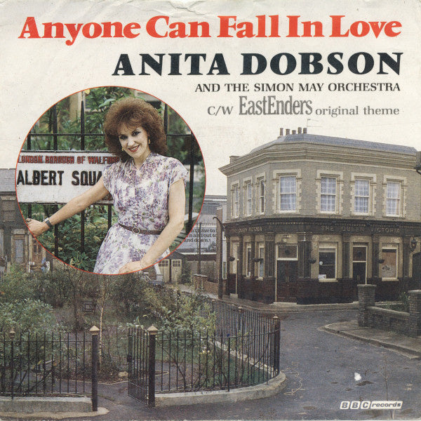 Anita Dobson And The Simon May Orchestra - Anyone Can Fall In Love 22410 Vinyl Singles VINYLSINGLES.NL