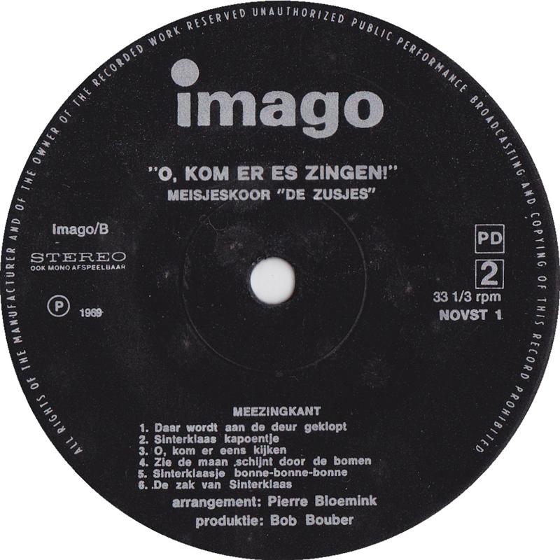 Meisjeskoor De Zusjes - O Kom Er Es Zingen Vinyl Singles VINYLSINGLES.NL