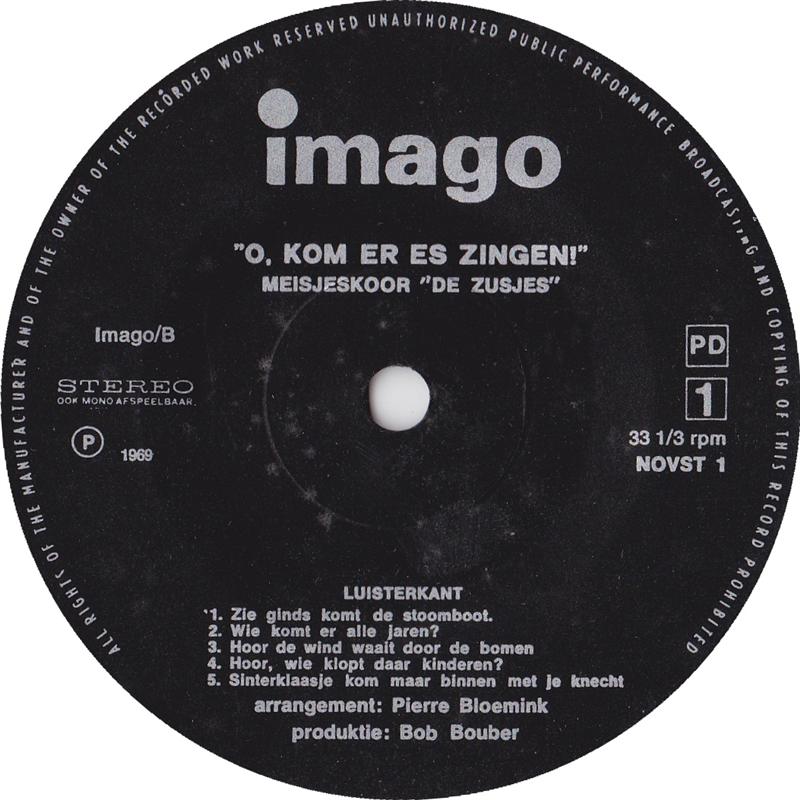 Meisjeskoor De Zusjes - O Kom Er Es Zingen Vinyl Singles VINYLSINGLES.NL