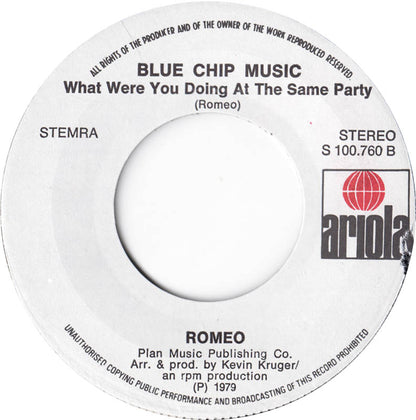 Romeo - When They Pull The Strings Vinyl Singles VINYLSINGLES.NL