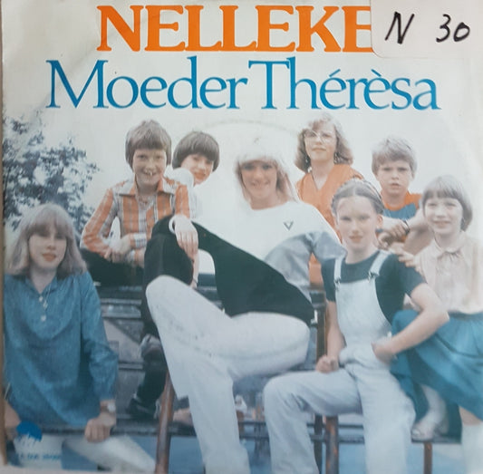 Nelleke - Moeder Theresa 11225 Vinyl Singles VINYLSINGLES.NL